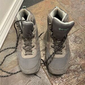 Hi-Tec hiking boots